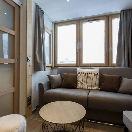 Renove 3 Pieces, 4 Pers, 2 Ch, En Plein Coeur De La Station, Proche Des Pistes Et Commerces - Fr-1-545-36 Val Thorens