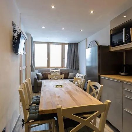 Apartment Renove 3 Pieces, 4 Pers, 2 Ch, En Plein Coeur De La Station, Proche Des Pistes Et Commerces - Fr-1-545-36 Val Thorens