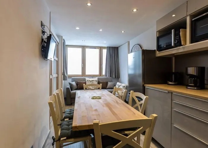 Daire Renove 3 Pieces, 4 Pers, 2 Ch, En Plein Coeur De La Station, Proche Des Pistes Et Commerces - Fr-1-545-36 Val Thorens