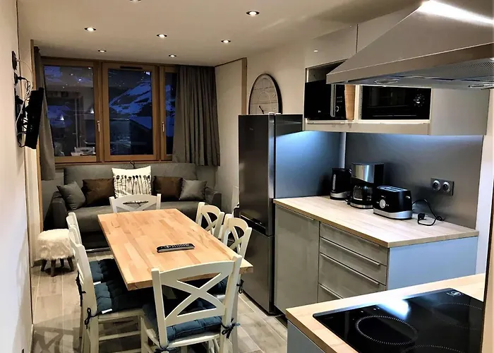 Renove 3 Pieces, 4 Pers, 2 Ch, En Plein Coeur De La Station, Proche Des Pistes Et Commerces - Fr-1-545-36 Daire *